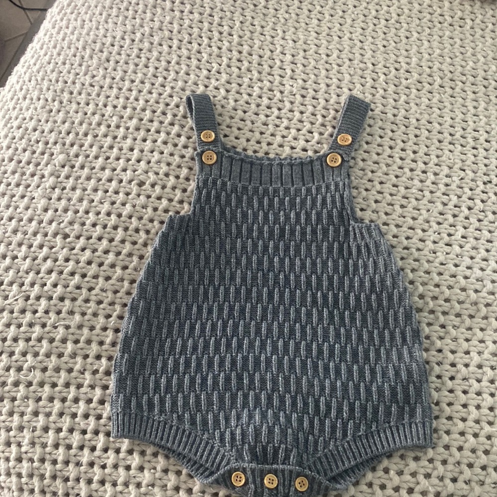 Brand new knit